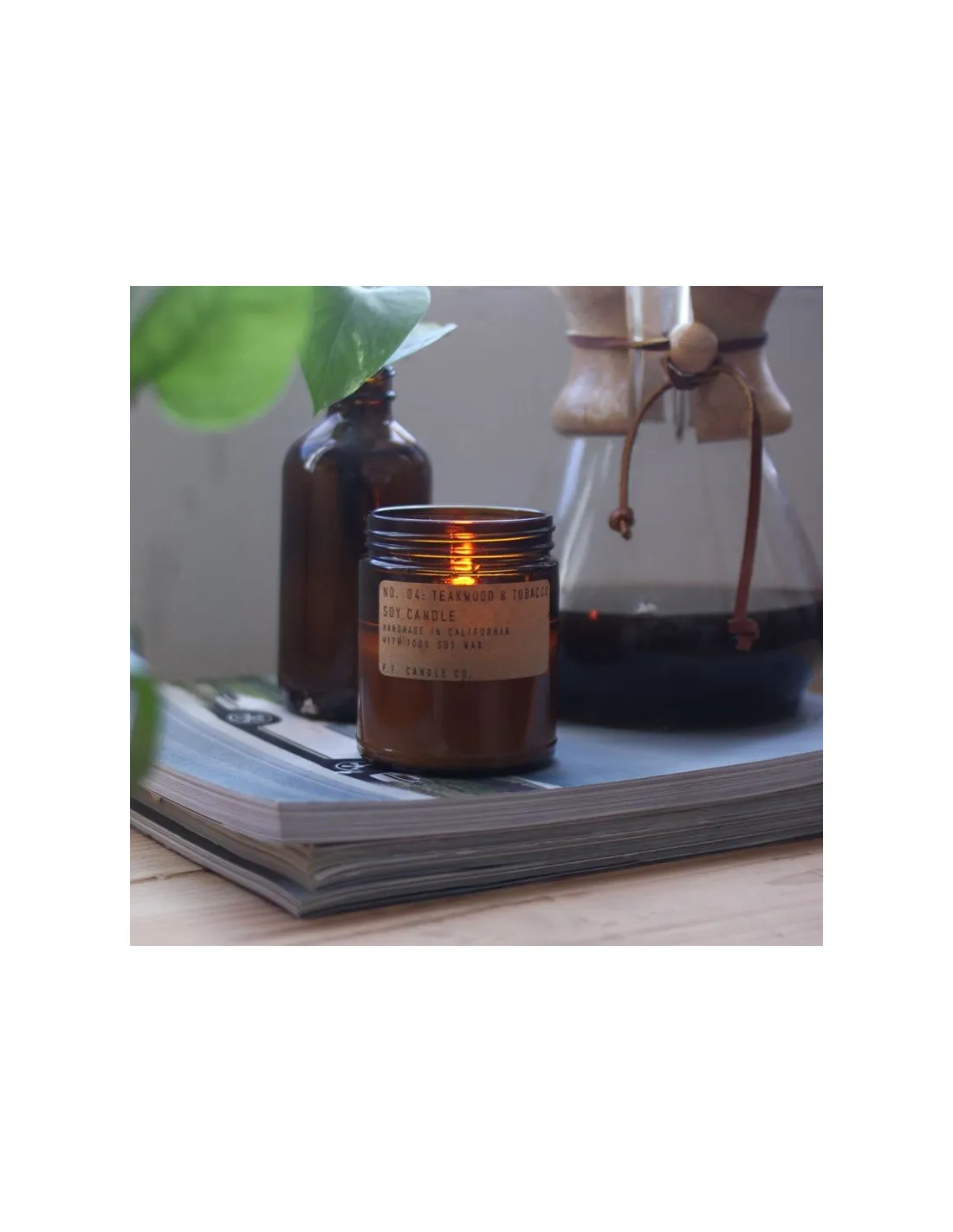TeakWood And Tobacco - Bougie PF Candle – Image 4